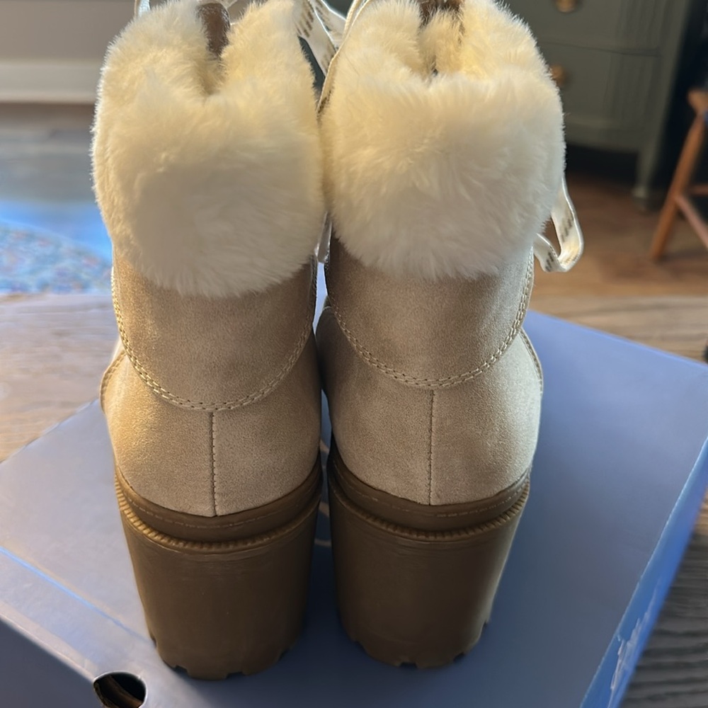 NWT Jelly Pop Mission Off White Winter Boots - Picture 4 of 6